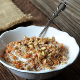 Healthy Carrot Cake Oatmeal