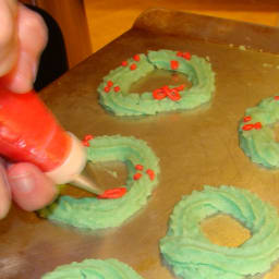 Cookie-Press Christmas Wreath Cream Cheese Cookies