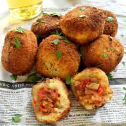 Spanish Potato Bombas