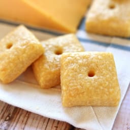 Homemade Cheese Crackers