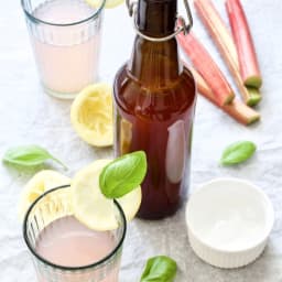 Homemade Rhubarb Cordial (Rhubarb Syrup)