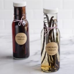 Homemade Vanilla Extract