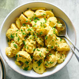 honey-mustard-potato-salad-3104126.jpg