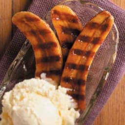 Honey-Rum Grilled Bananas