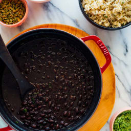 How to Cook Black Beans (From Scratch!)