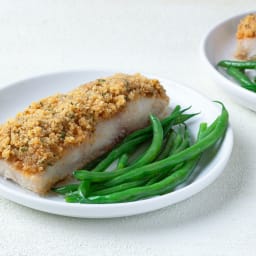 How to Make Baked Red Snapper With Garlic and Herbs