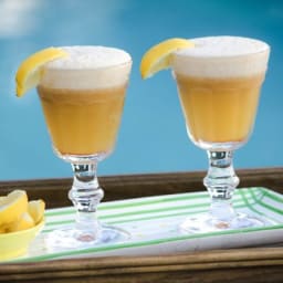 How to Make Lemonade without Added Sugar