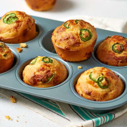 Jalapeño Cheddar Cornbread Muffins