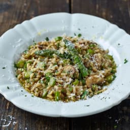 Jamie's Asparagus and Mushroom Risotto with Fresh Parsley, Lemon & Parmesan