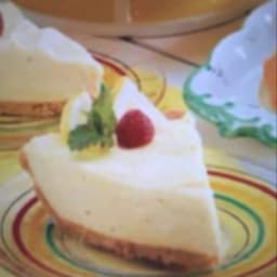 Keiths creamy lemonade pie