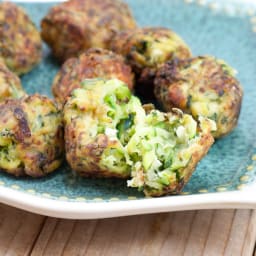 Kolokythokeftedes (Κολοκυθοκεφτεδες) Fried zucchini Fritters