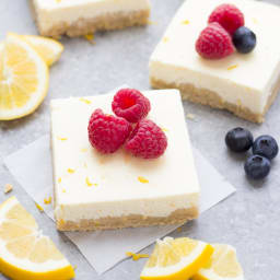 Lemon Greek Yogurt Cheesecake Bars