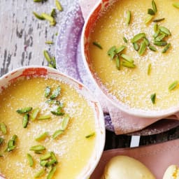 Lemon thyme pots de creme