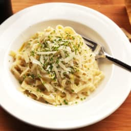 Lighter Fettuccine Alfredo Recipe