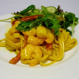 Linguine with prawns