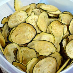 Low Calorie Dogs Treat Recipe: Zucchini Crisps