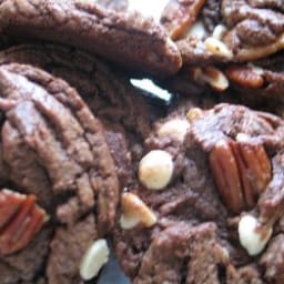 LuCynda's GooeyGoolicious Double Double Chocolate Chip Cookies