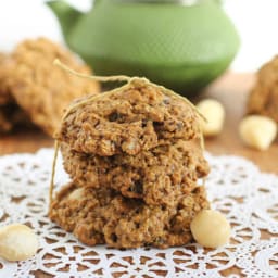 Macadamia Oatmeal Cookies