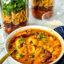 Mason Jar Minestrone Soup