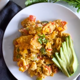 Migas (Mexican Egg Tortilla Breakfast Skillet)