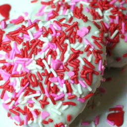 Mini Raspberry-Chocolate Heart Cakes