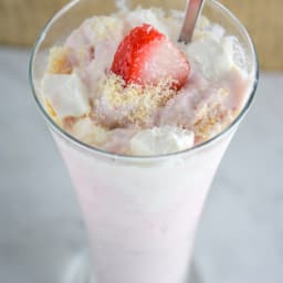 Mock Strawberry Cheesequake Blizzard