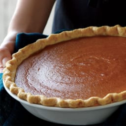 Molasses-and-Spice Pumpkin Pie