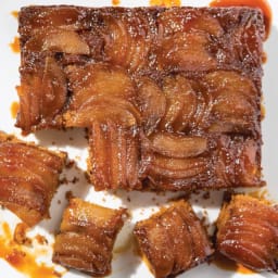 Molasses Toffee Apple Upside-Down Cake