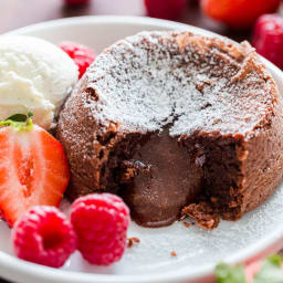 Molten Chocolate Lava Cakes (VIDEO)