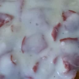 Mom's Easy Creamed Chipped Beef on Toast