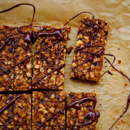 MONKEY BANANA OAT BARS