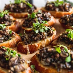 Mushroom Bruschetta with Gruyere and Thyme