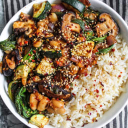 Mushroom Zucchini and Cannellini Beans Over Rice