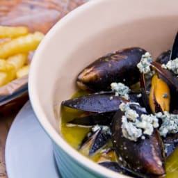 Mussels with blue cheese