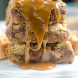 Nutella Rolo Blondies Recipe