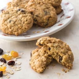 Oatmeal Raisin Cookies