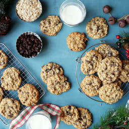 Oatmeal Raisin Cookies