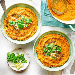 One-pan coconut dhal