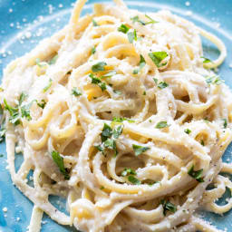 One Pot Wonder Fettuccine Alfredo