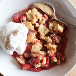 Paleo Strawberry Crumble