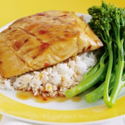 Pan-fried fish with Thai sauce