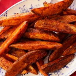 paprika-fries-with-dill-mayo-2769514.jpg