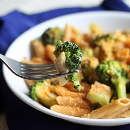 Penne and Broccoli in Doritos cream sauce, topped with Doritos spiced bread