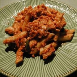 Penne with Creamy Tomato Tuna Sauce