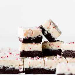 peppermint-bark-fudge-recipe-6b9613-10158e245a898f4d4af236d6.jpg