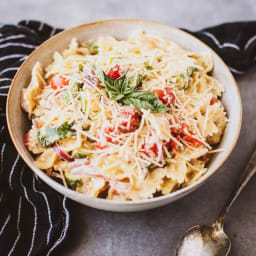 Pesto Primavera Pasta Salad