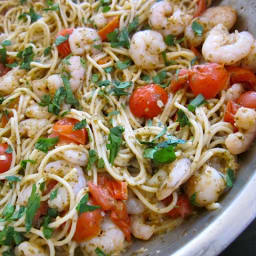 pesto shrimp pasta