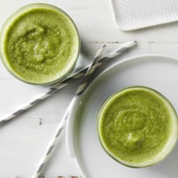 Pineapple-Grapefruit Detox Smoothie Recipe