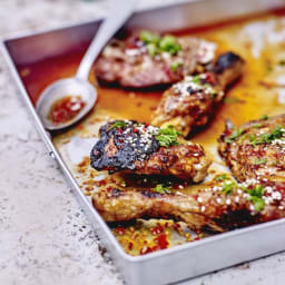 Poulet grillé, marinade épicée au soja