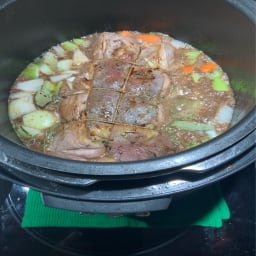 Pressure Cooker Pot Roast